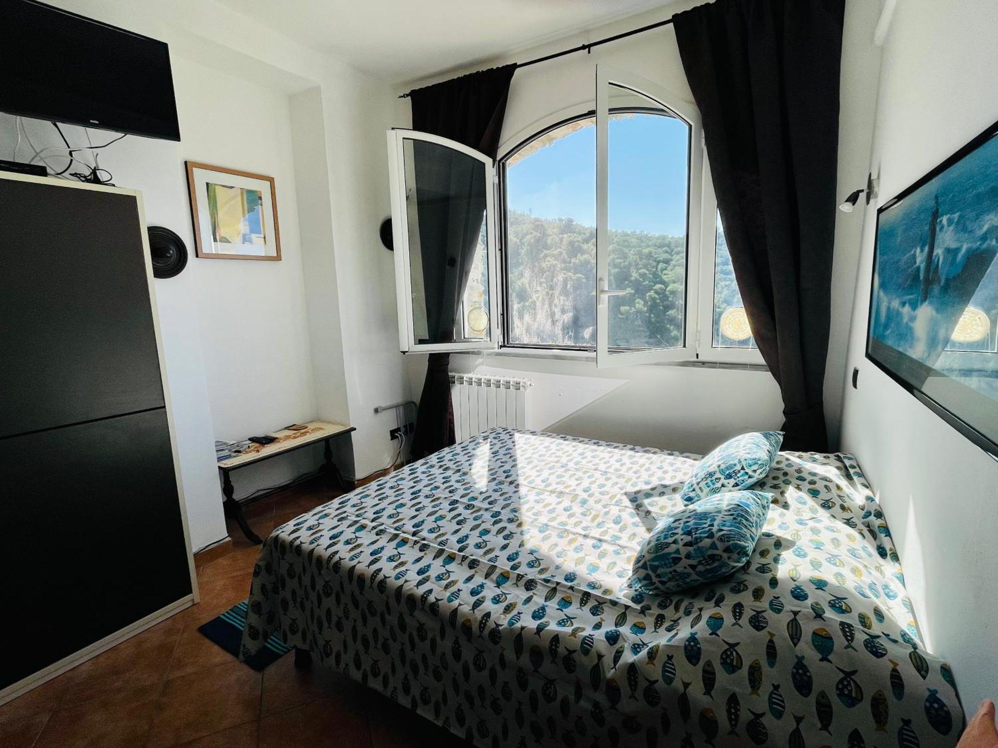 Piccola Navetta Apartment Diano San Pietro Bagian luar foto