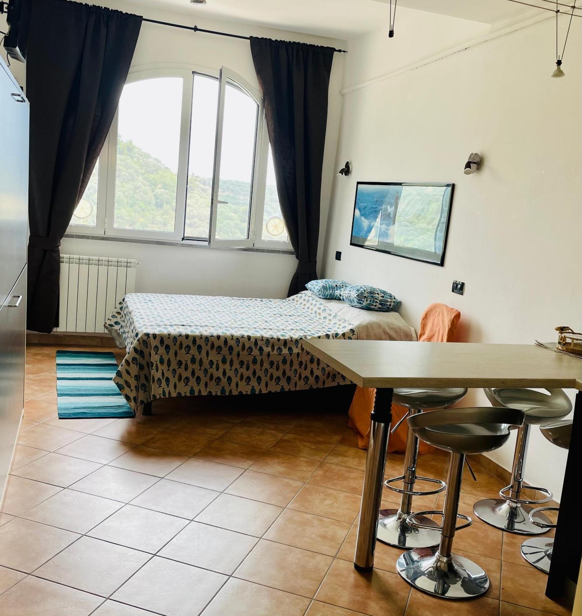 Piccola Navetta Apartment Diano San Pietro Bagian luar foto